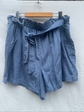 Ivy Shorts